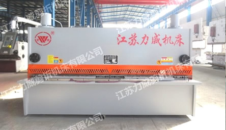 QC11K-12×3200 DAC360数控闸式剪板机